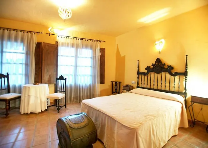 Puria Landhuis Rebollar (Caceres)